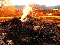 Osterfeuer in Bad Harzburg 01